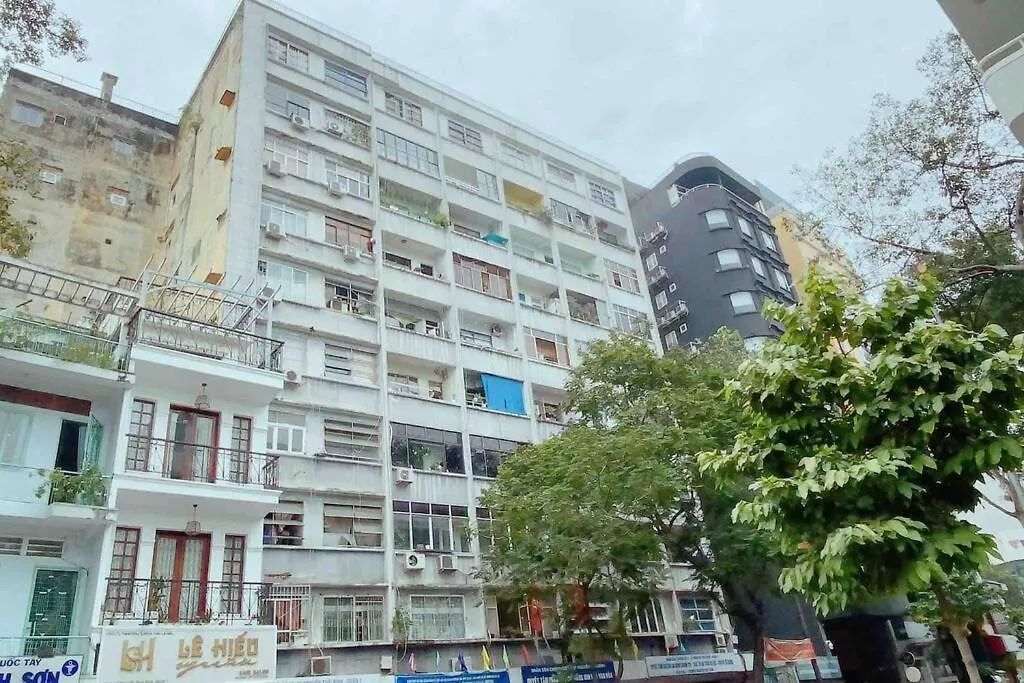 Galaxy Apartment Dist1 Ho Chi Minh City